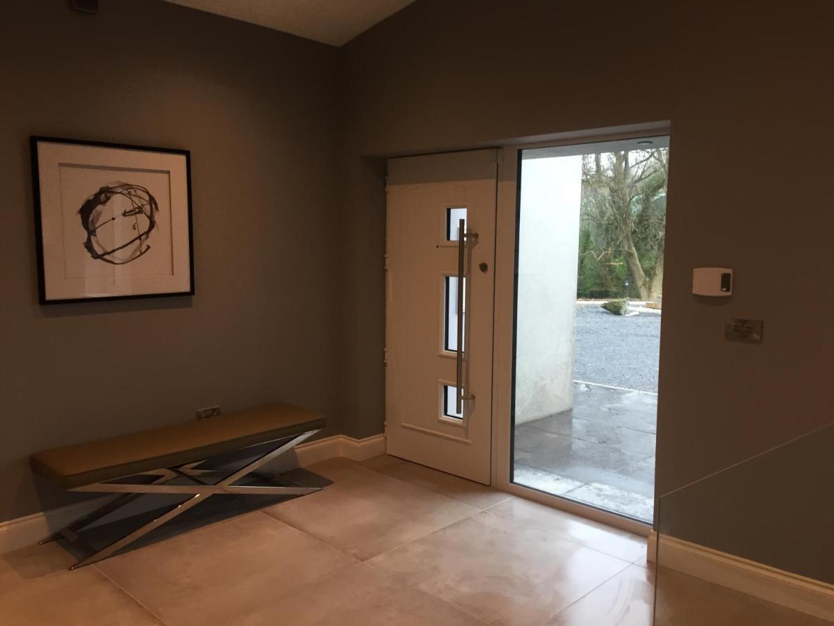 River Views,Kinsale, Hosted By Exquisite Holiday Homes, Sleeps 26 コーク エクステリア 写真
