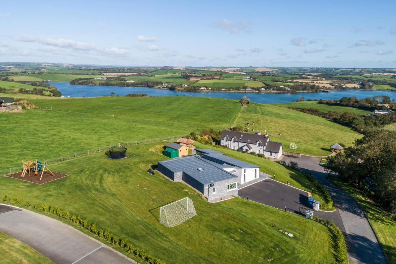 River Views,Kinsale, Hosted By Exquisite Holiday Homes, Sleeps 26 コーク エクステリア 写真