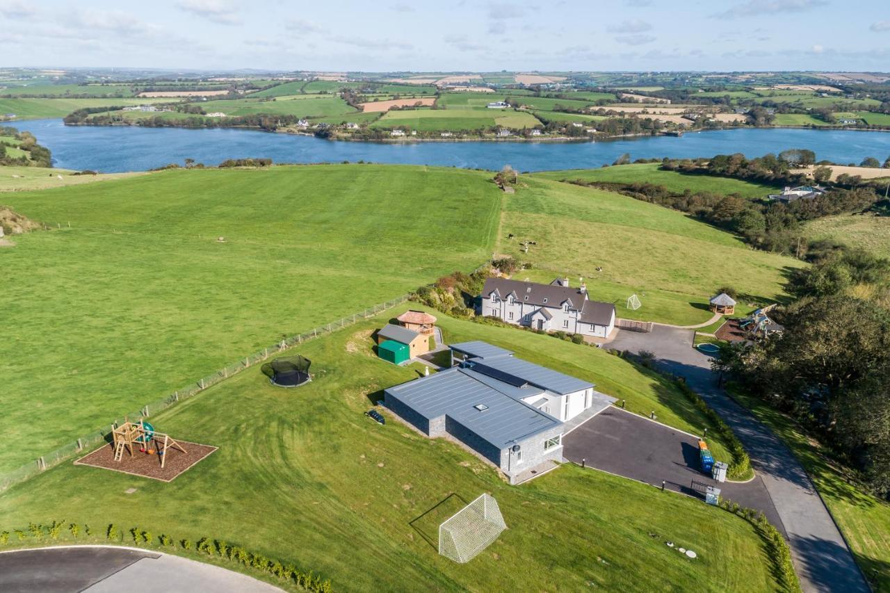 River Views,Kinsale, Hosted By Exquisite Holiday Homes, Sleeps 26 コーク エクステリア 写真